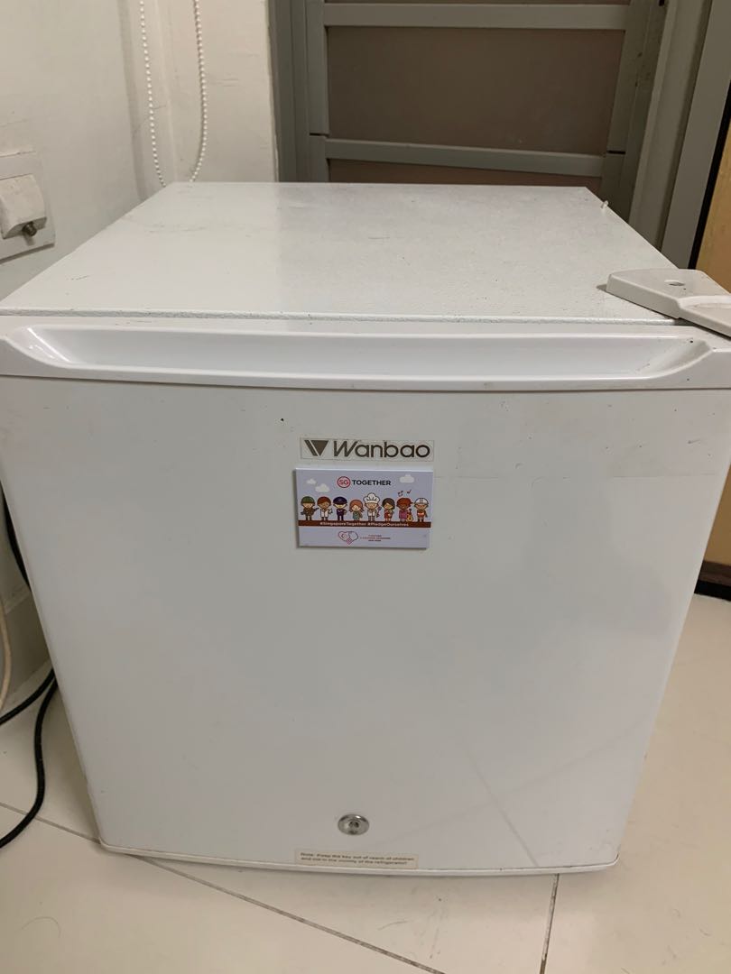 New Mini Fridge, TV & Home Appliances, Kitchen Appliances