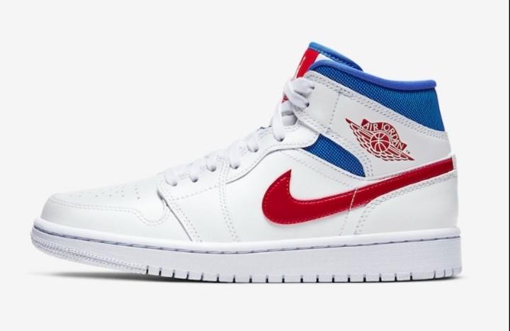 Nike air hotsell jordan blue red