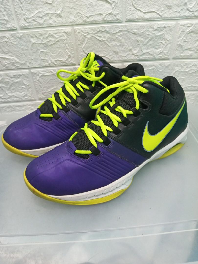 Nike Air Visi Pro 5 Men s Fashion Activewear on Carousell