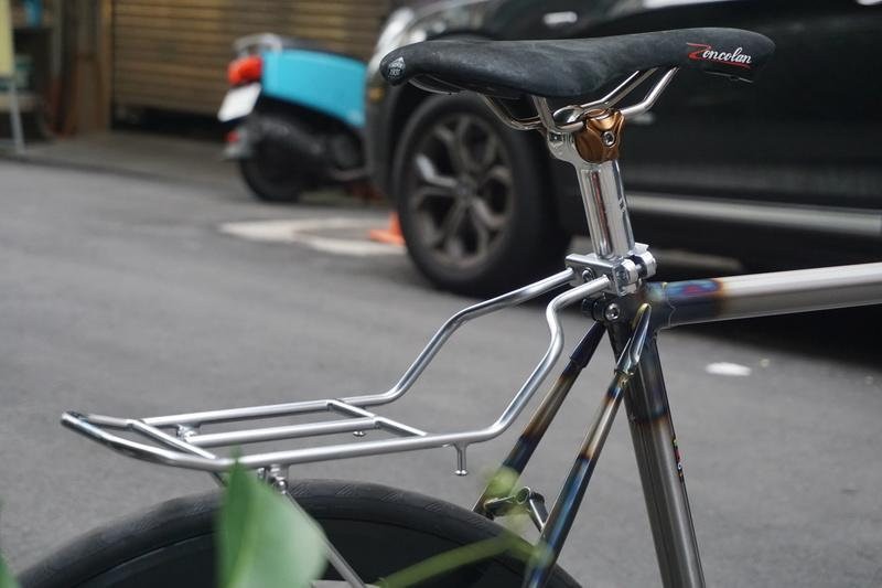Nitto r10 rear hotsell rack