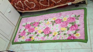 Pink flower soft fur carpet 54 by 28 inches