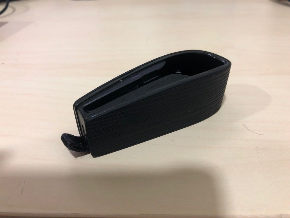 Plantronics Voyager Edge/3200 Charging 