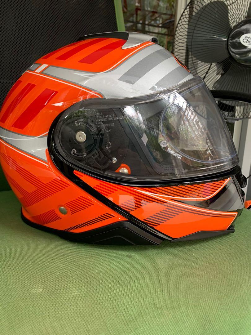 Shoei neotec deals 2 orange
