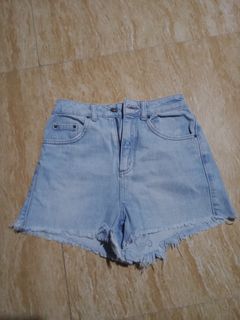 (Category: ) located in . Submitted by wumst (Listing ID 1108049441, Image 1). Description: .