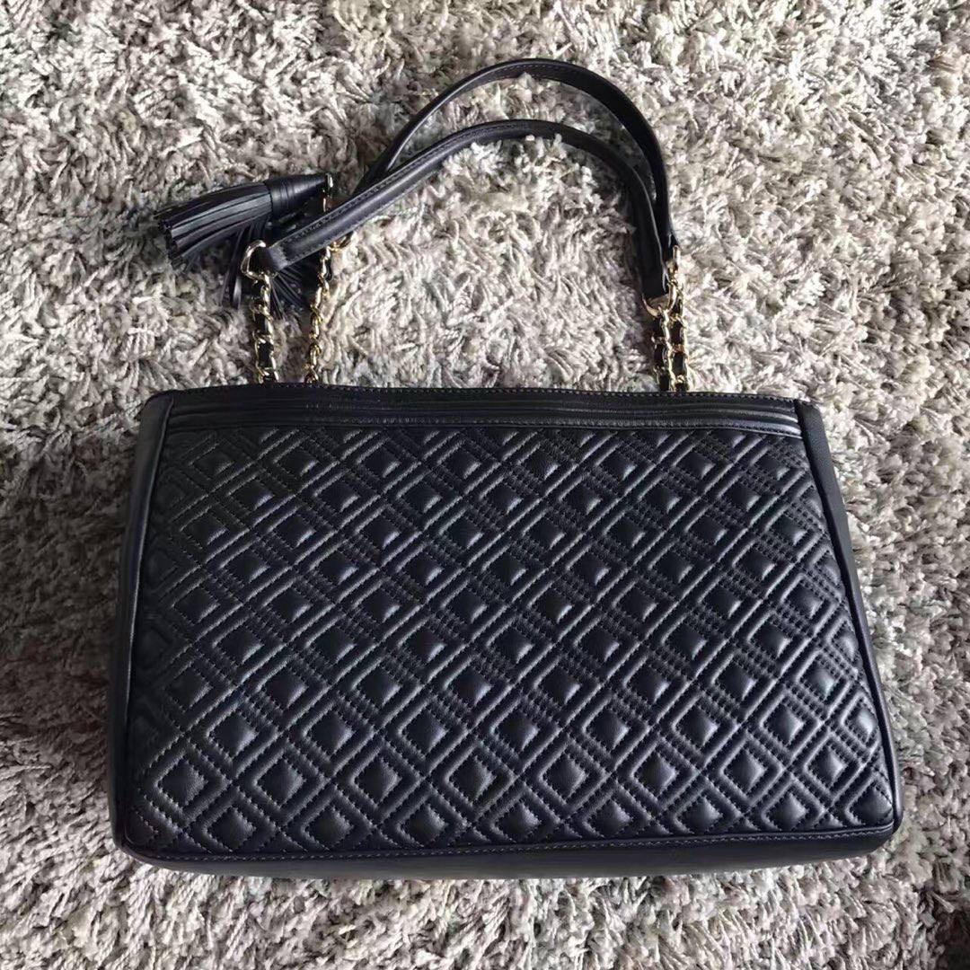 Fleming open shoulder bag hotsell