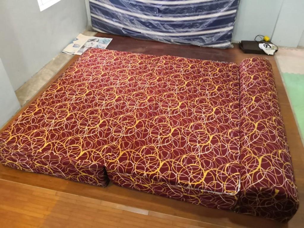 URATEX SOFA BED Queen 60 x 75 x 7.5 inches, Furniture & Home Living