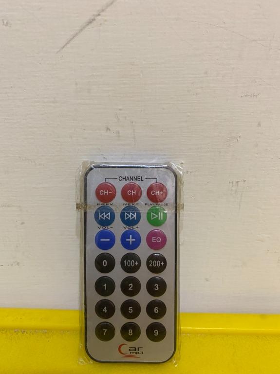 二手 MP3 FM MODULATOR SD MMC USB/AC DCADAPTER/車用USB電源插頭現貨, 汽機車零配件在旋轉拍賣