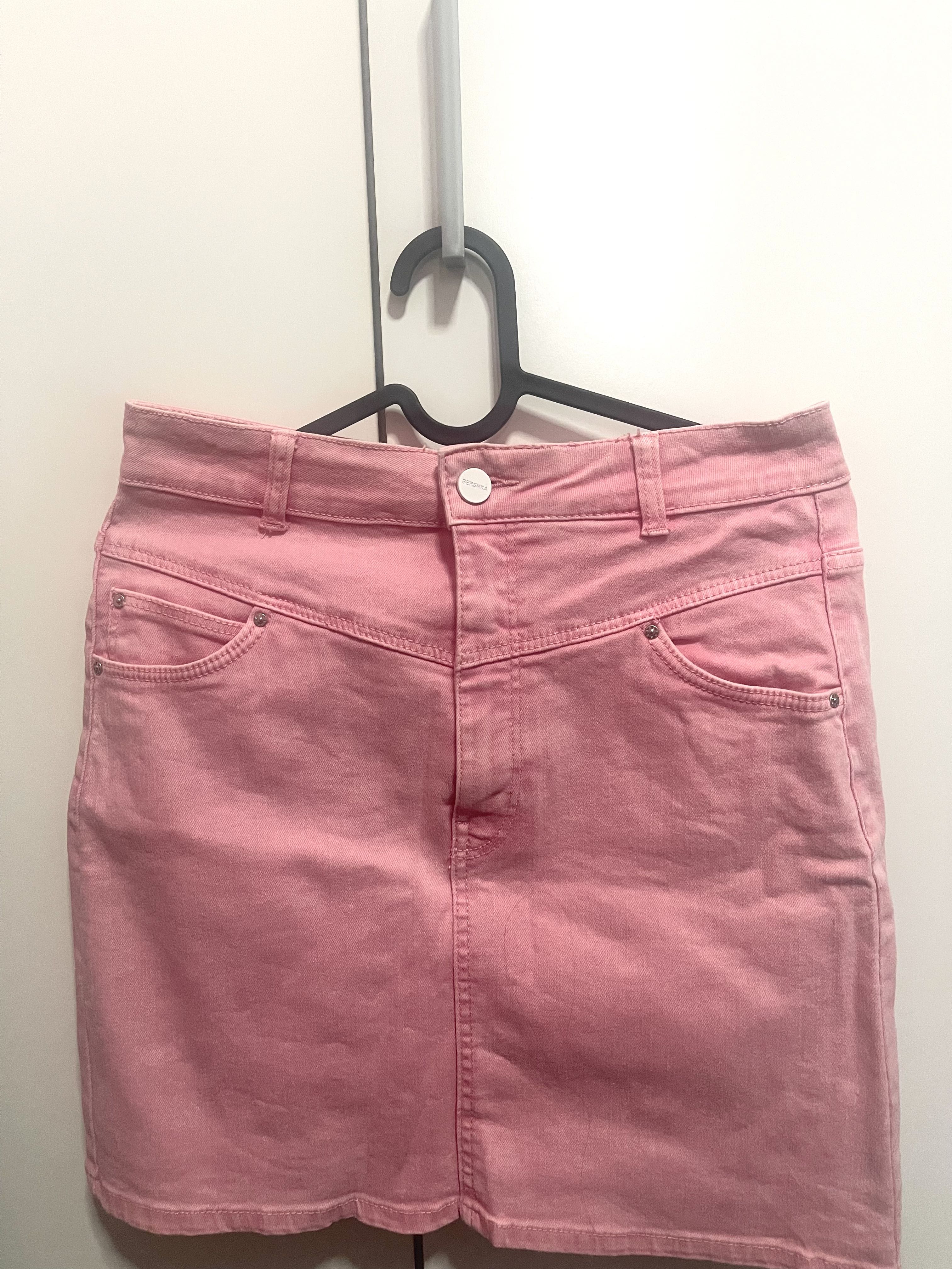 Pink sale skirt bershka