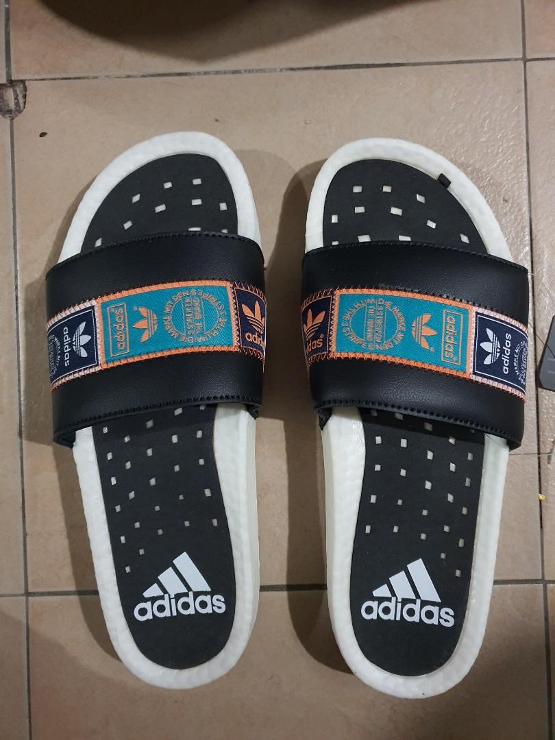 Adidas boost slides uk best sale