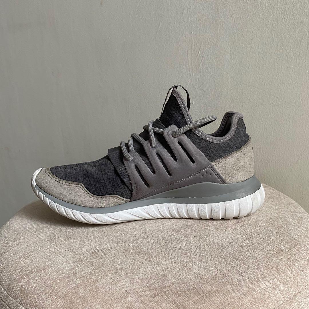 Adidas tubular top radial fleece grey