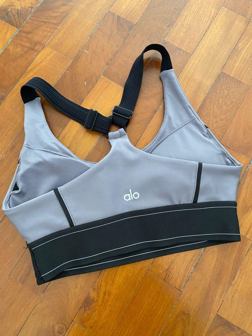 Alo Yoga Airlift Suit Up Bra, Men's Fashion, Activewear on Carousell