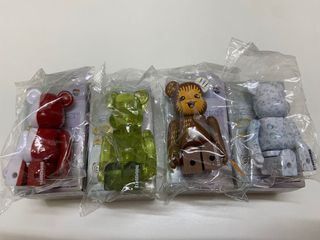 （分類：）位於 。 由 bearbricksuperfans 提交（商品編號 1108123115，圖片 1）。簡介： 。