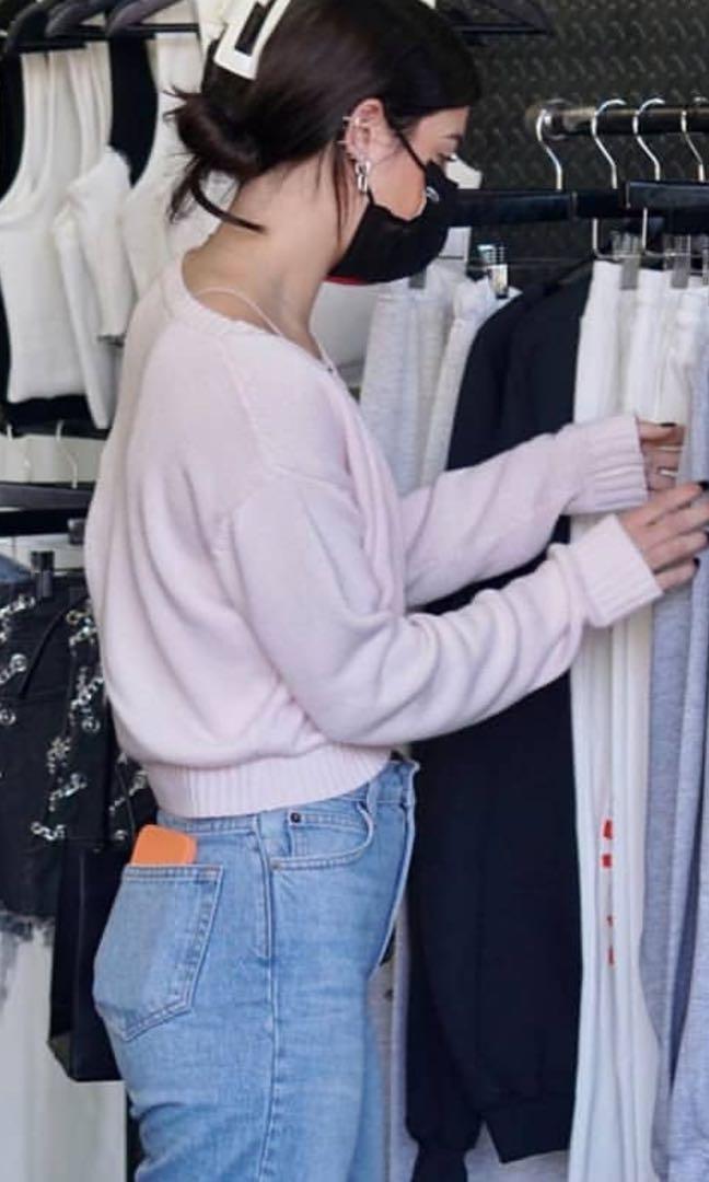 brandy melville baby pink billie sweater