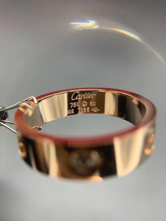 Cartier three diamond ring top
