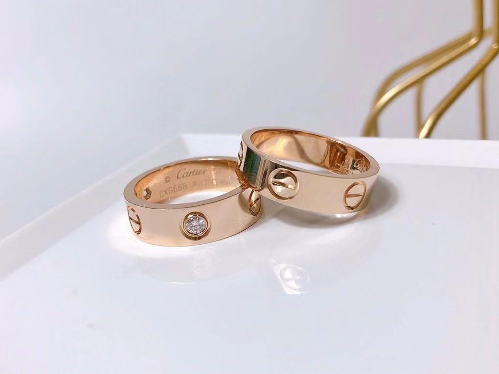 Cartier love ring thickness hot sale