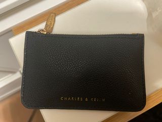 （分類：）位於 。 由 secondhandstore._. 提交（商品編號 1108269822，圖片 1）。簡介： 。