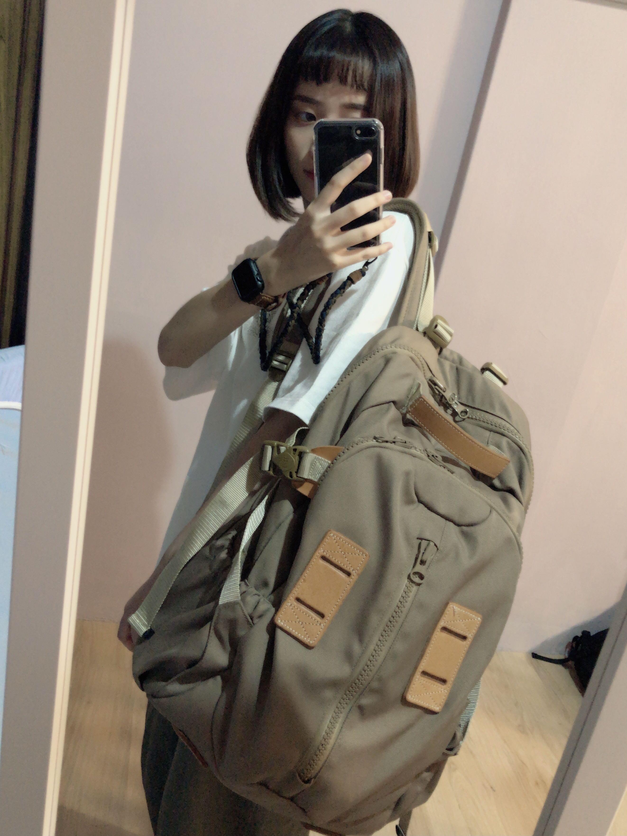 [已售出]F/CE - 950 TRAVEL Backpack goopi #酷玩穿搭, 她的時尚, 包包、錢包, 腰包、胸包在旋轉拍賣