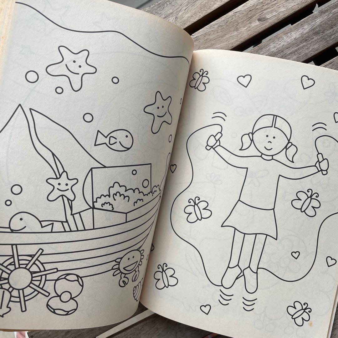 Giant Colouring Book, Hobbies & Toys, Books & Magazines, Children's