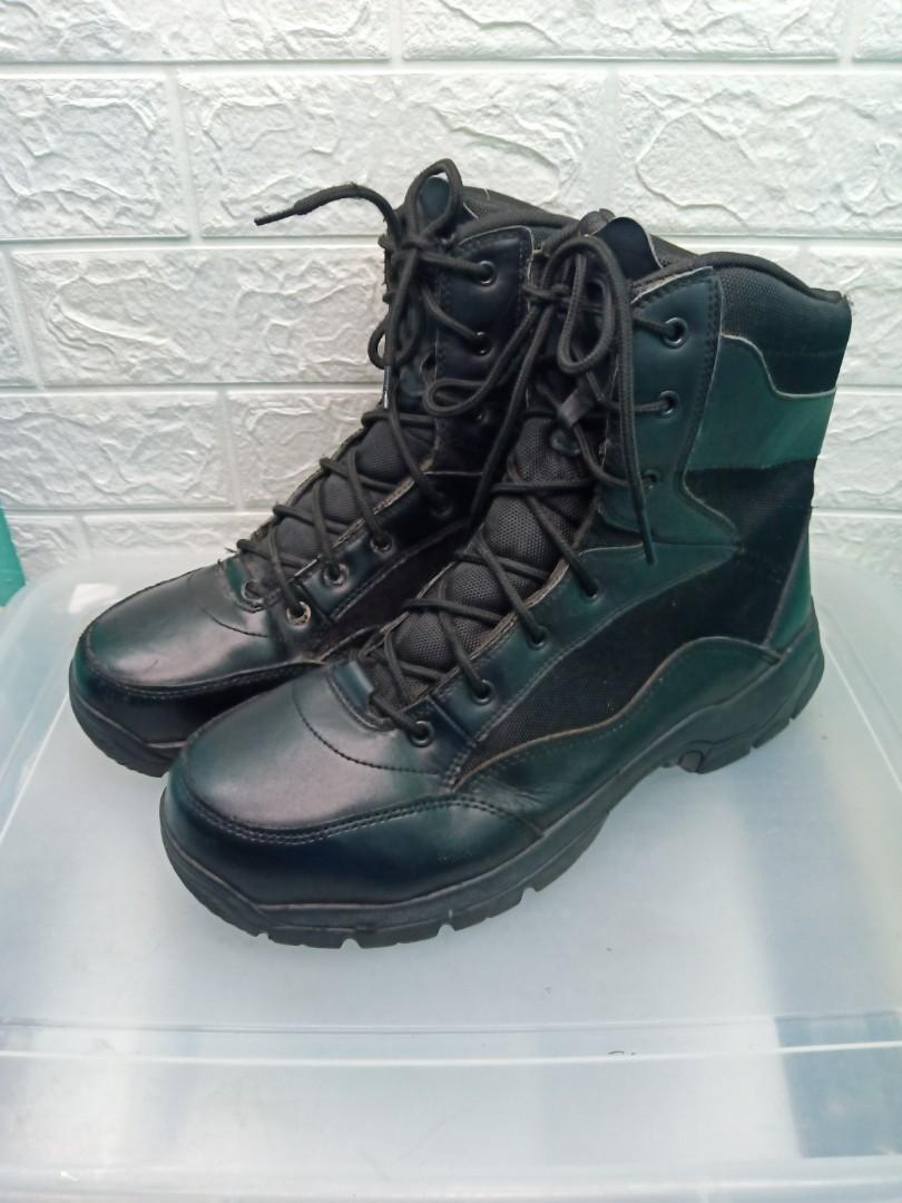Interceptor tactical footwear store