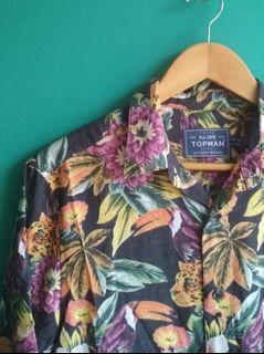kemeja pantai topman