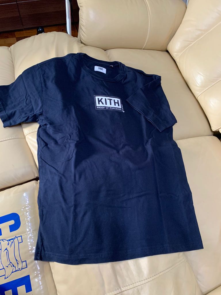Kith Tee (Size L), 男裝, 上身及套裝, T-shirt、恤衫、有領衫- Carousell