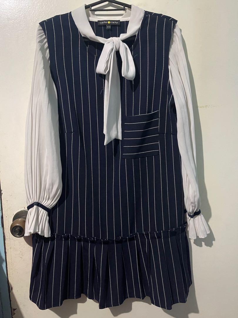 Korean style Dress (Category: Dresses) located in Manila. Submitted by declutteringish (Listing ID 1108215176, Image 1). Description: .