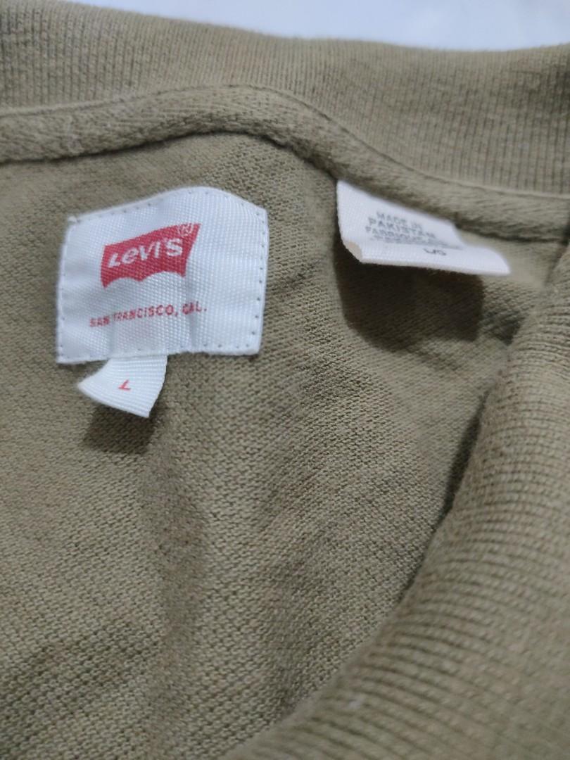 Levis (Category: Tshirts & Polo Shirts) located in Temerloh. Submitted by thriftkawkaw (Listing ID 1108097605, Image 3). Description: polo t shirt levis labuh29 pit20.