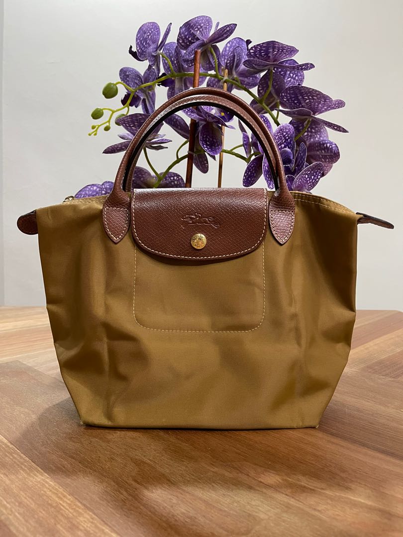 Longchamp classic shop