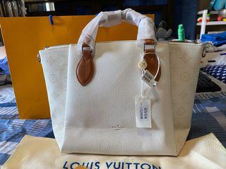 MD Collection - ```LOUIS VUITTON ON THE GO MIRROR COPY