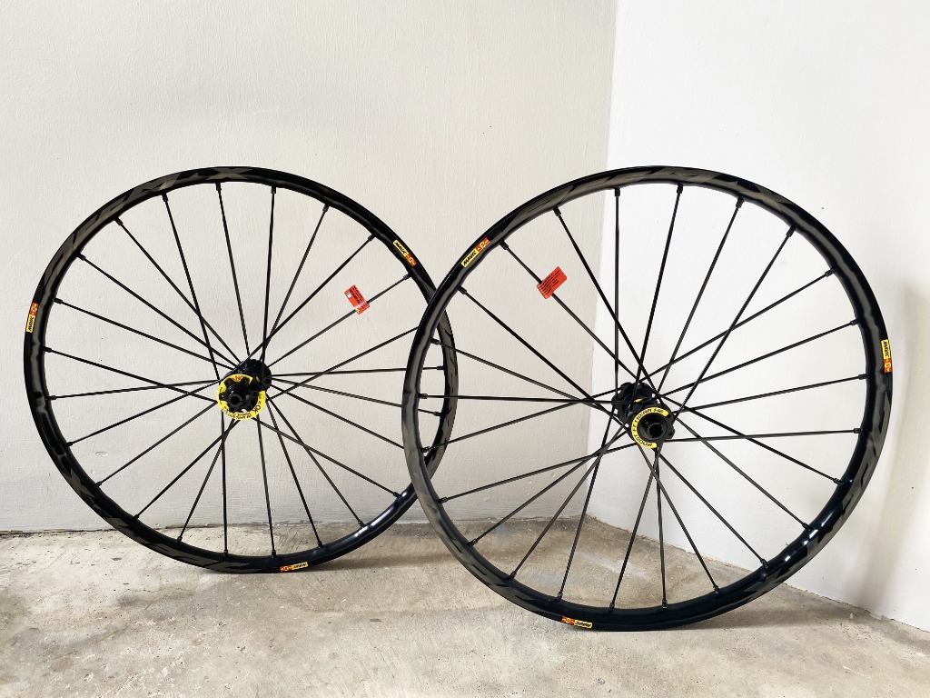 MAVIC DEEMAX PRO CUSTOMISED 27.5 MTB Wheelset with NEW INSTANT