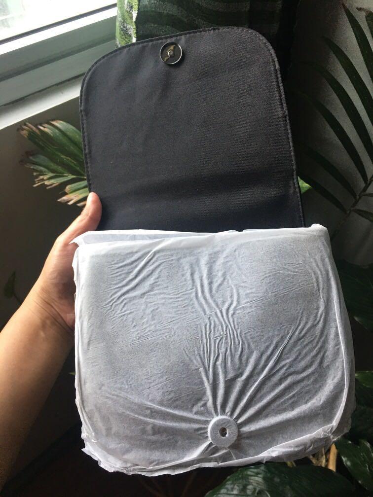 Guess paz backpack 2025