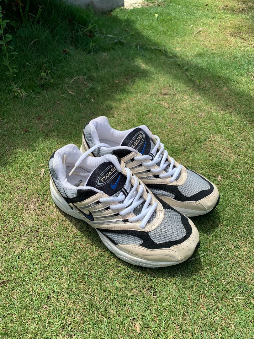 Nike pegasus 2002 sales
