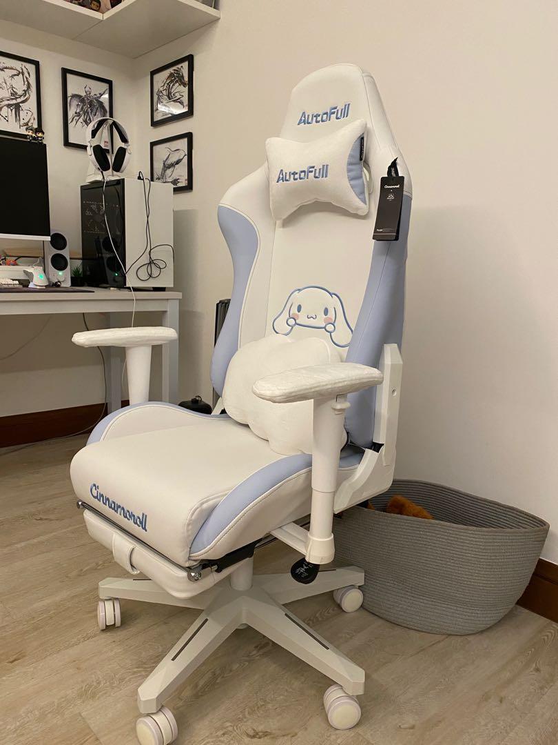 Sanrio Cinnamoroll Gaming Chair/Computer Chair AutoFull Attached some items