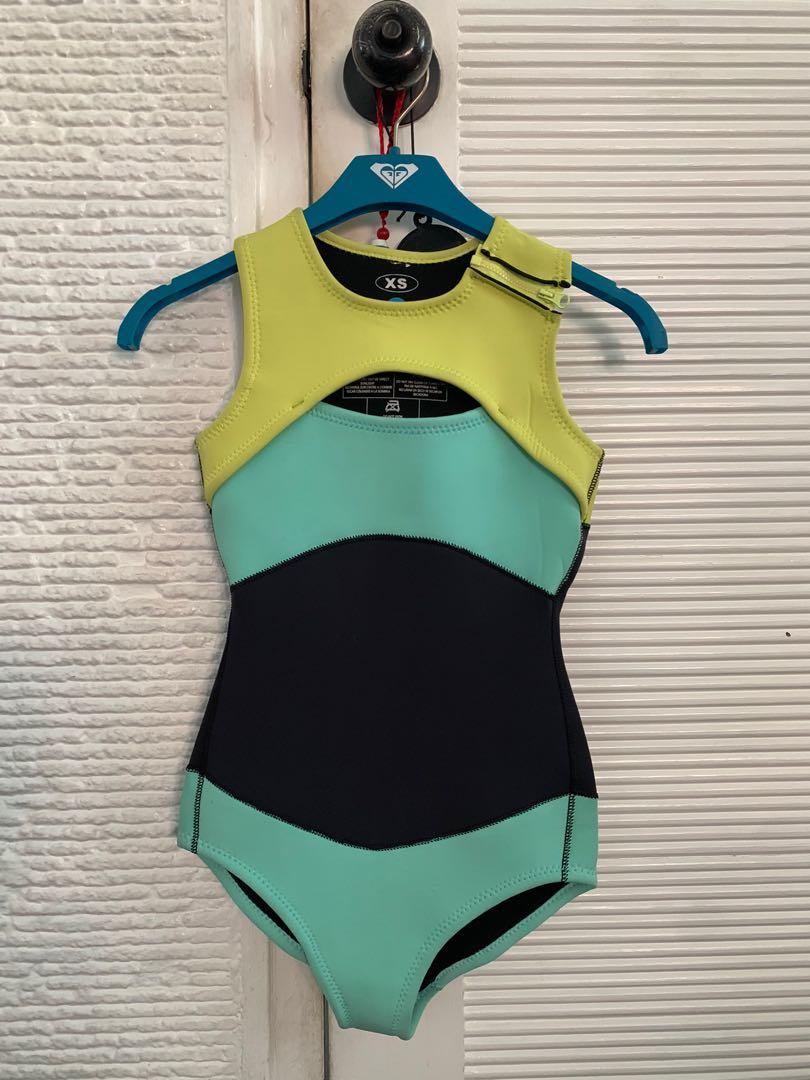 Roxy Neoprene Swimsuit One Piece Women S Fashion Swimwear Bikinis Swimsuits On Carousell