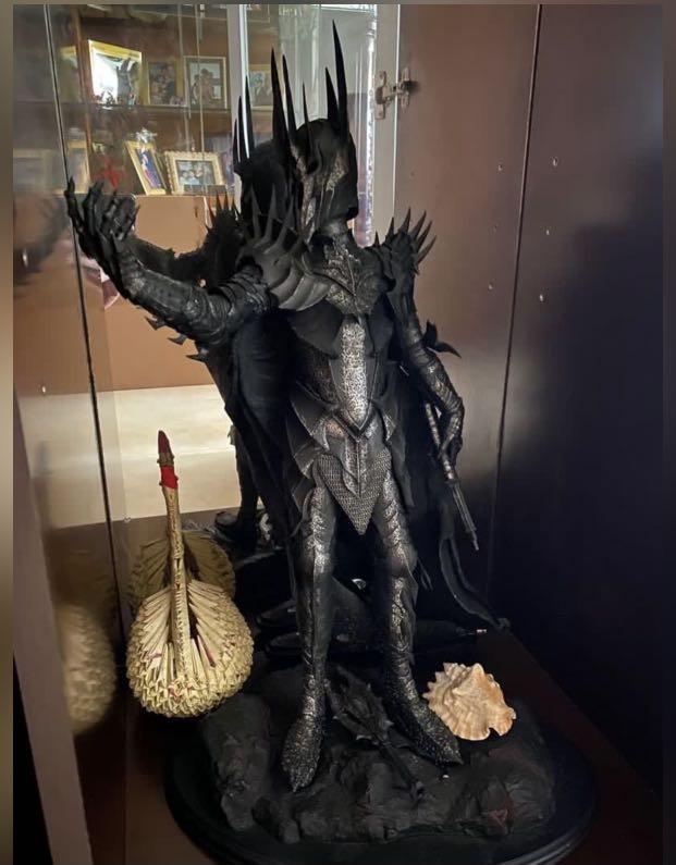 Sideshow Weta Sauron Lord of the rings LOTR Statue, Hobbies & Toys