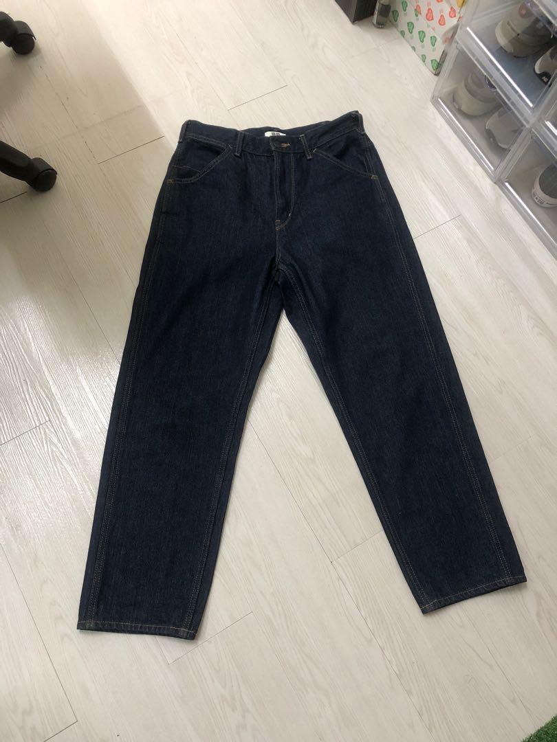 Uniqlo U Wide Fit Tapered Jeans Men s Fashion Bottoms Jeans on