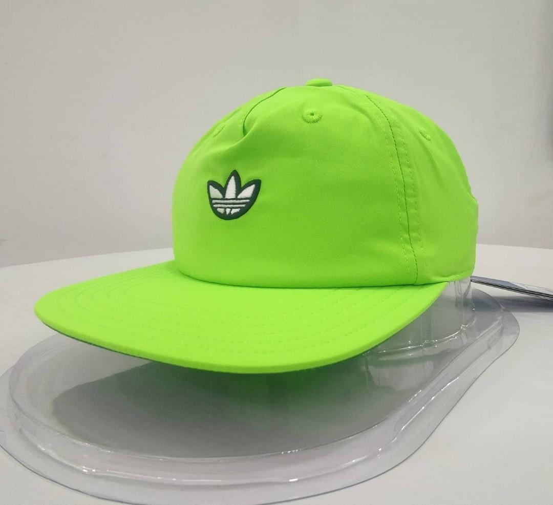 Adidas samstag 2024 hat
