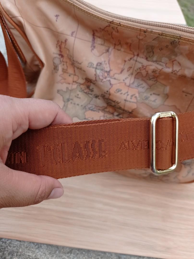 Alviero martini, Fesyen Wanita, Tas \u0026 Dompet di Carousell