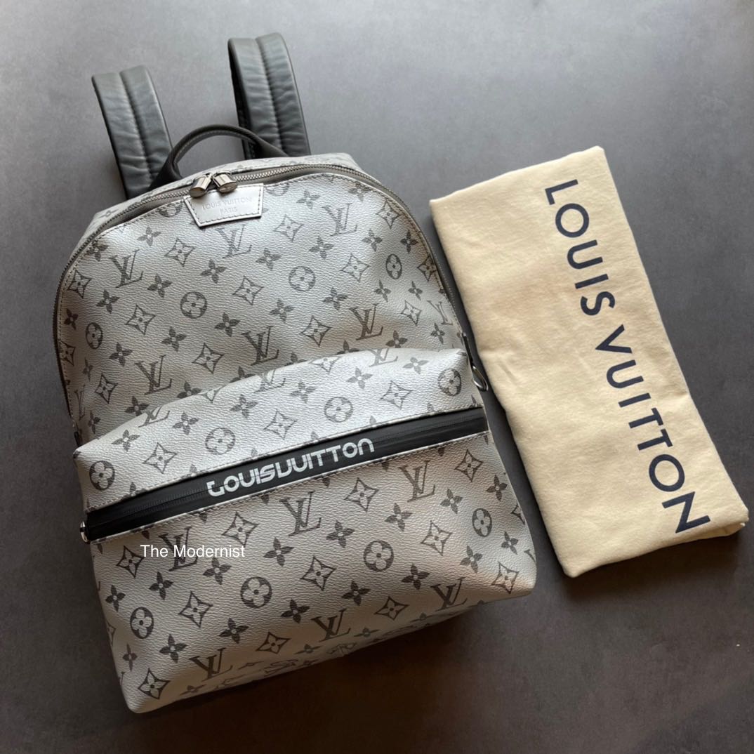 Authentic Louis Vuitton Monogram Metallic Silver Apollo Backpack, Luxury,  Bags & Wallets on Carousell