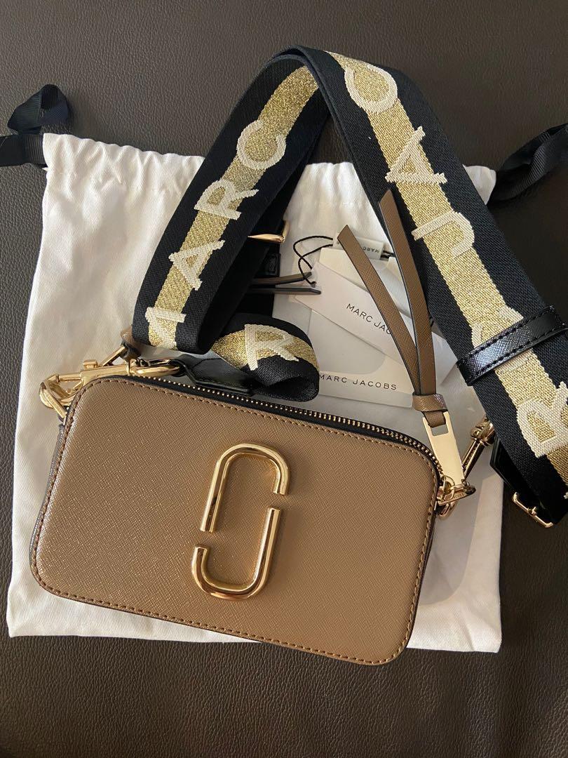 Marc Jacobs Snapshot Crossbody Bag in Brown