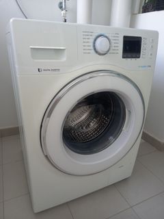 (Category: ) located in . Submitted by cwtan (Listing ID 1104567080, Image 1). Description: .
