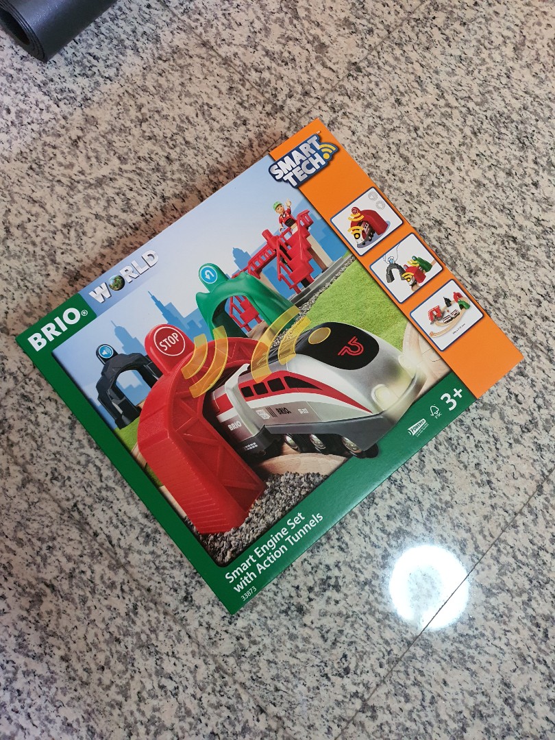 Smart engine set on sale with action tunnels
