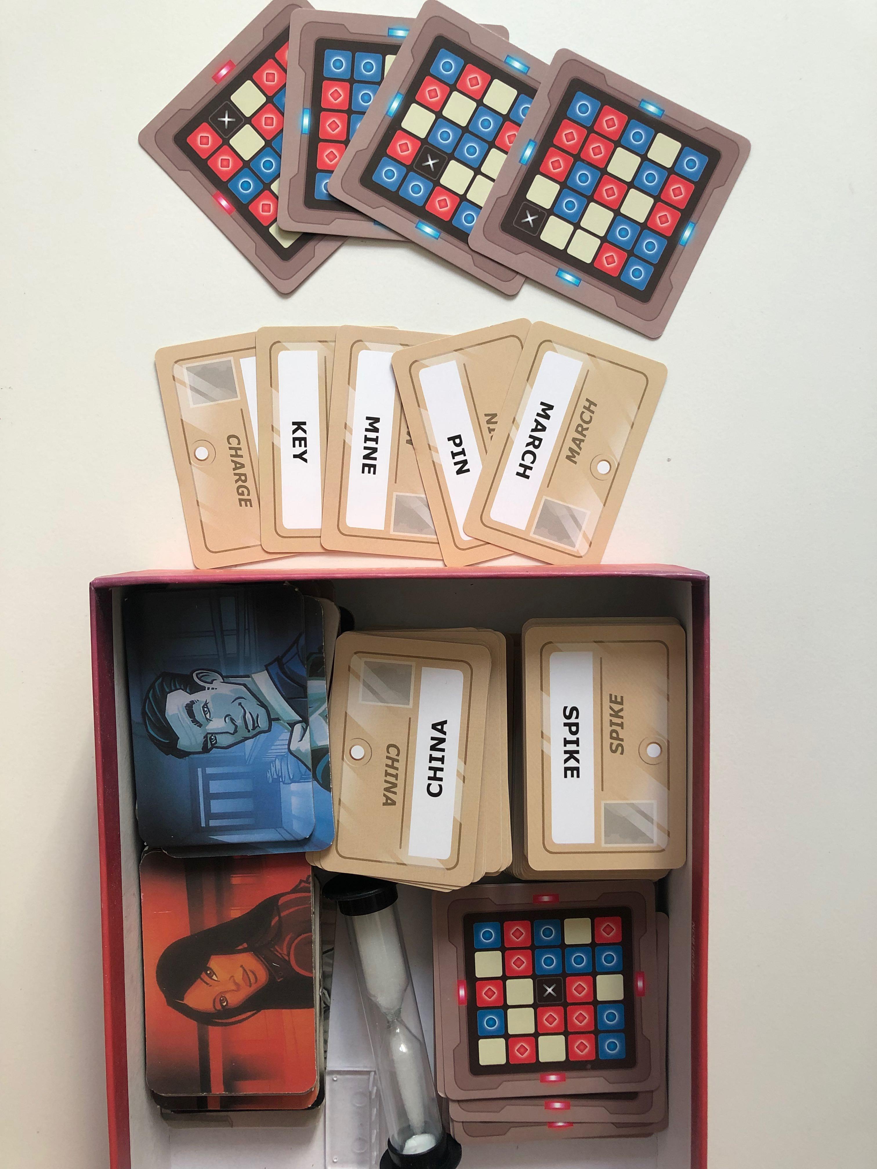 Codenames Party Game, Hobbies & Toys, Toys & Games on Carousell