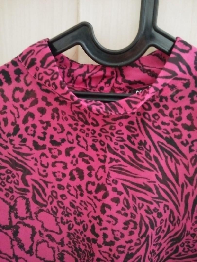 H\u0026M Shocking Pink Leopard Top 