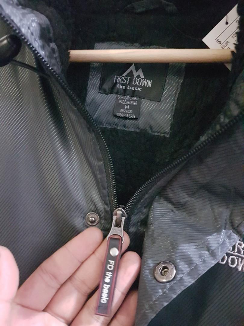 jaket first down