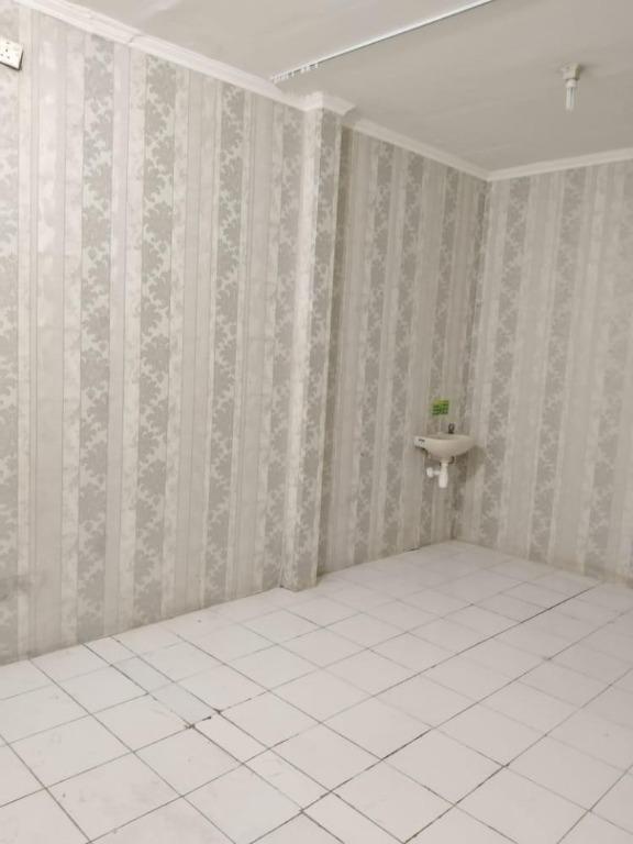 Jual atau Sewa Ruko Kosong di Raya Darmo Indah Timur Surabaya, Properti