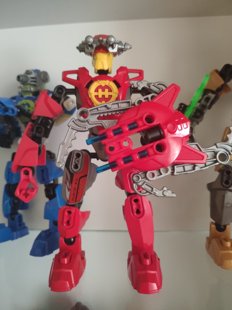 Hero factory furno 2.0 online