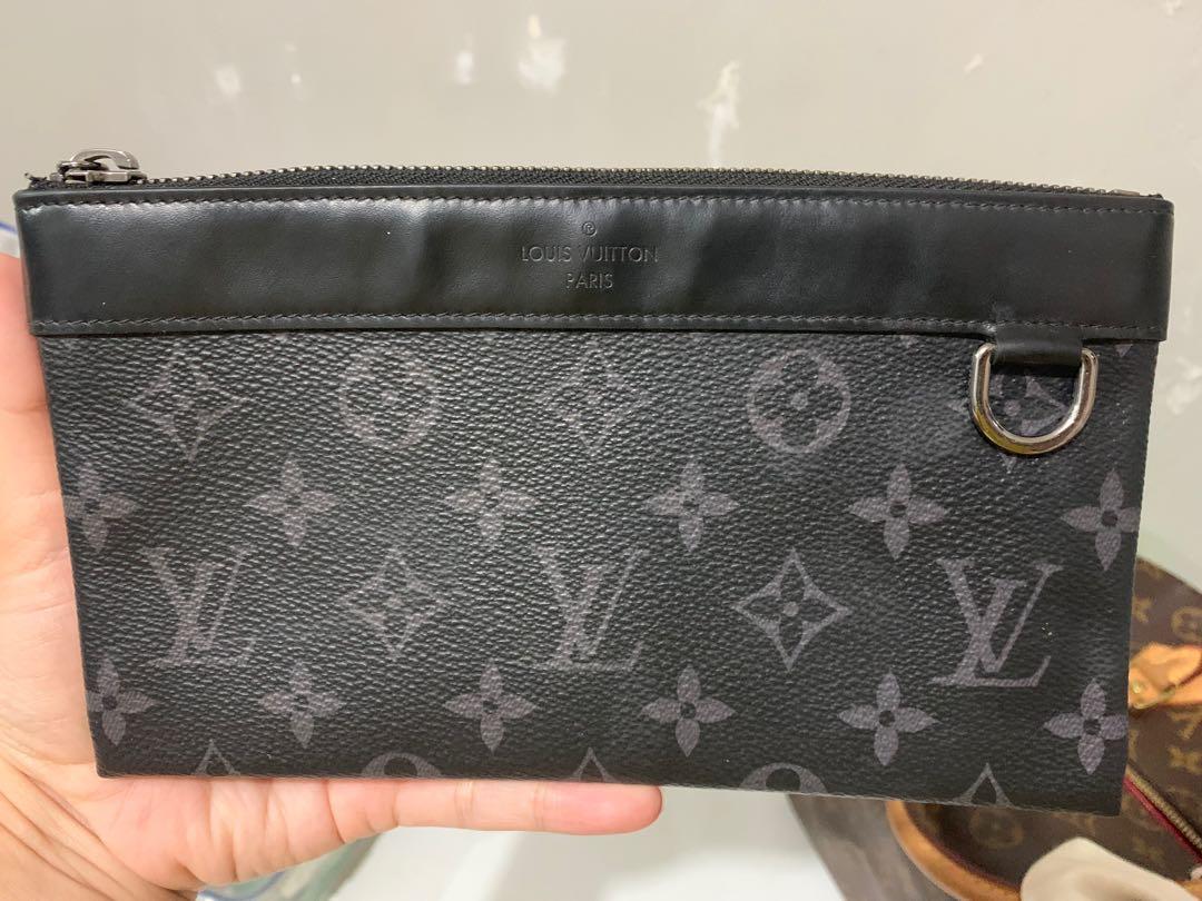 Sold at Auction: Louis Vuitton, Louis Vuitton Monogram Eclipse Discovery  Pochette