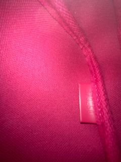 (Category: ) located in . Submitted by girlbossLife (Listing ID 1104666771, Image 1). Description: .