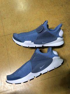 nike sock dart | Sneakers | Carousell